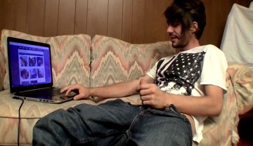 Devin Reynolds In Devin Enjoys His Own Porn