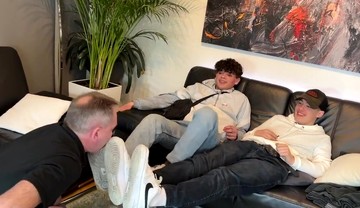 Teen sneaker masters boys
